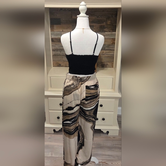 The Kooples 100% "SILK" Black & Cream Marble Dress Pants with Versatile Style - Picture 4 of 7